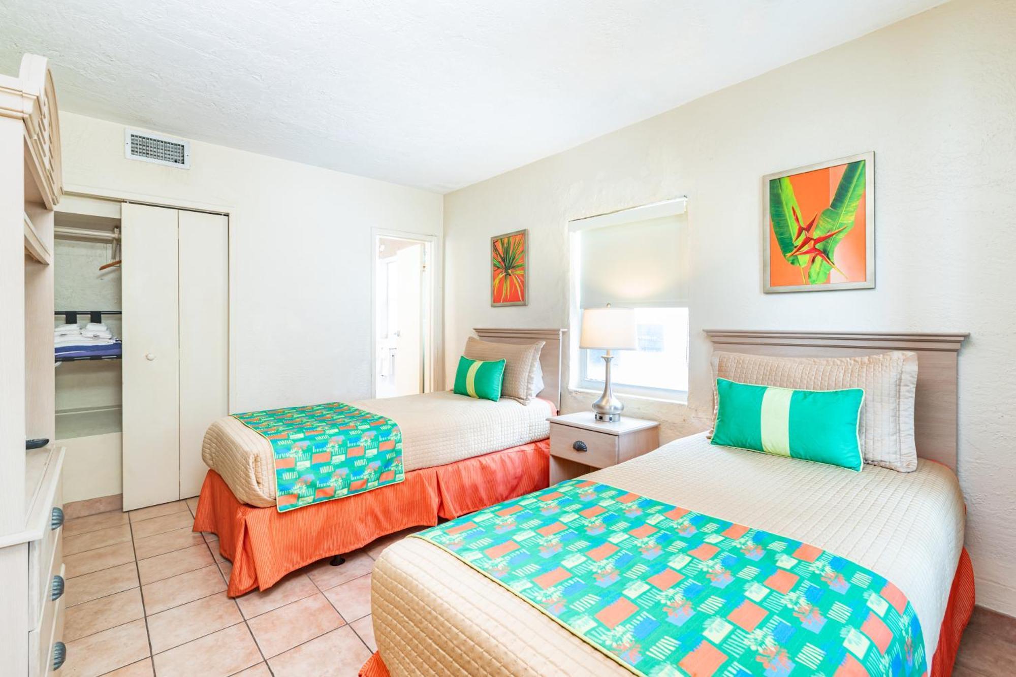 Enchanted Isle Hollywood Beach Resort Экстерьер фото
