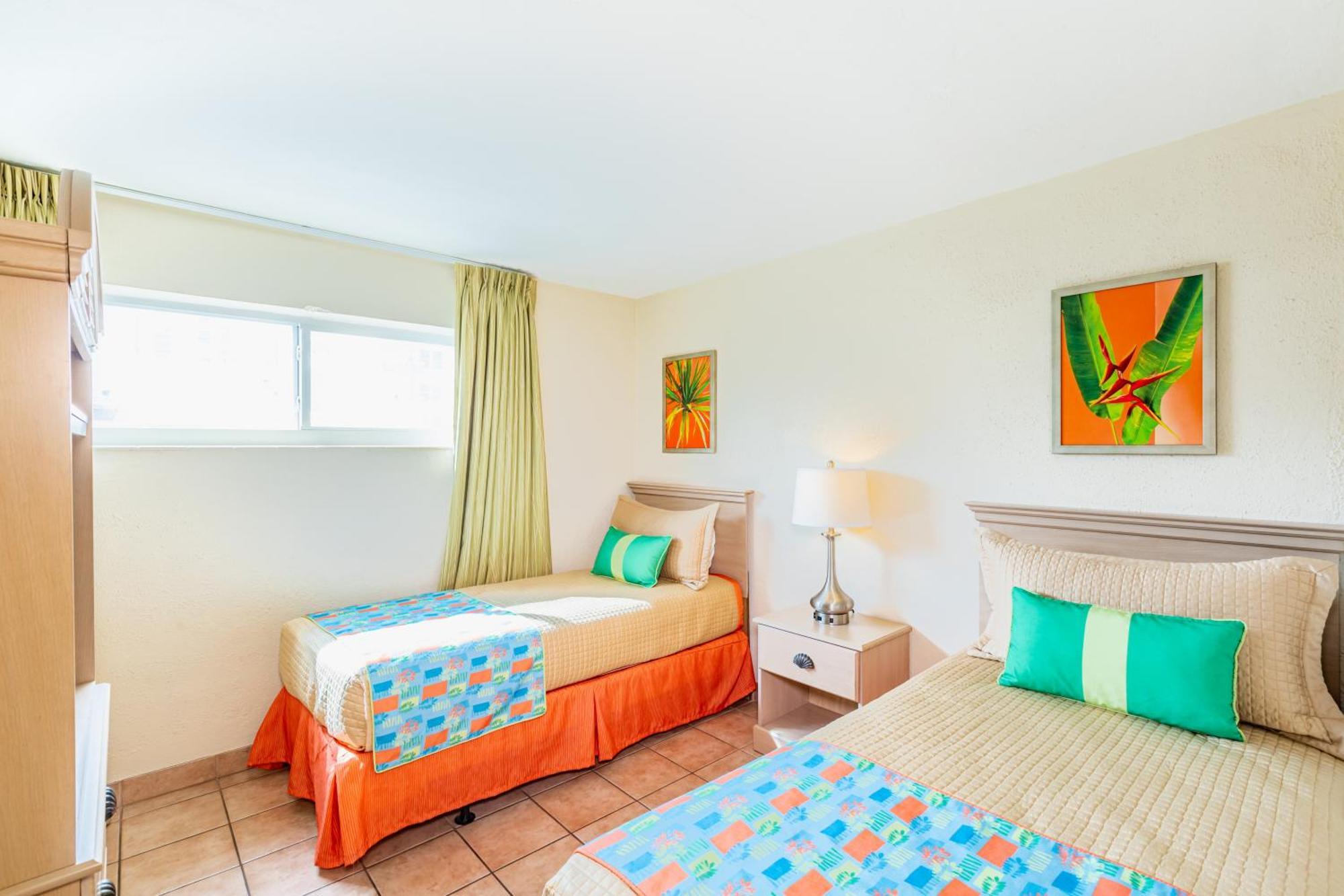 Enchanted Isle Hollywood Beach Resort Экстерьер фото
