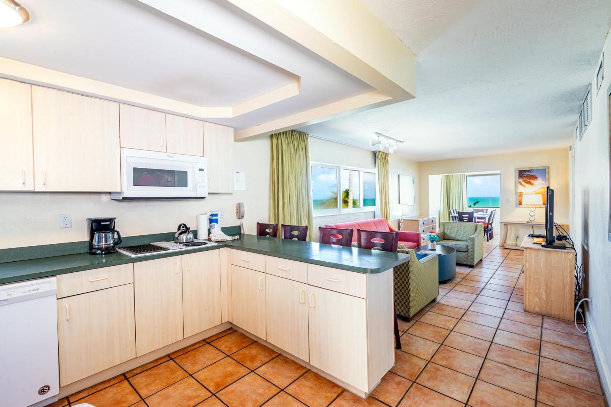 Enchanted Isle Hollywood Beach Resort Экстерьер фото